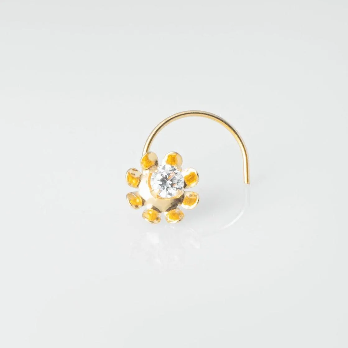 18ct Yellow Gold Wire Coil Back Nose Stud set with Cubic Zirconia in a Flower Design (4.5mm - 6mm) NIP-4-080