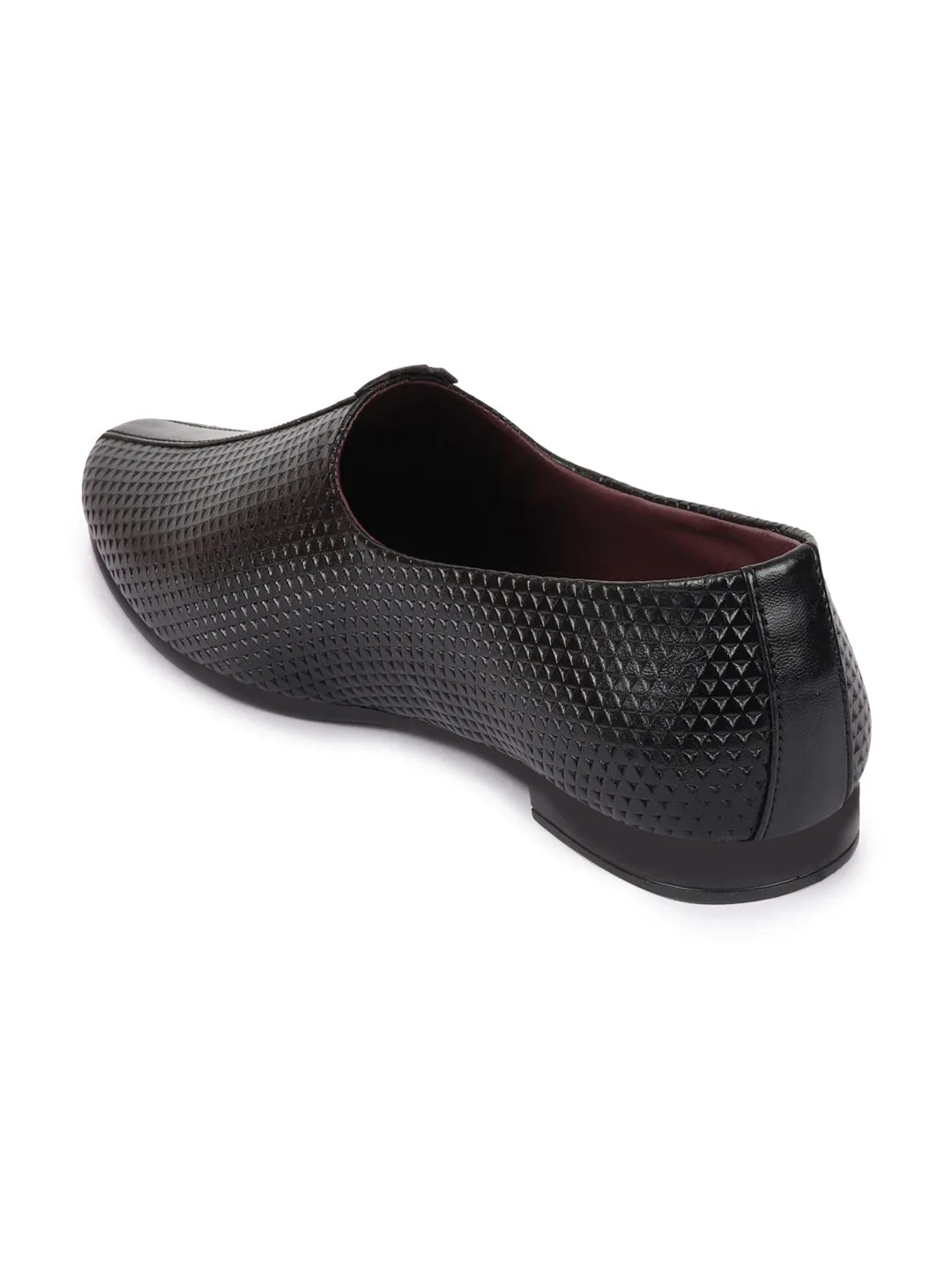 Basics Men Black Textured Design Ethnic Juttis and Mojaris