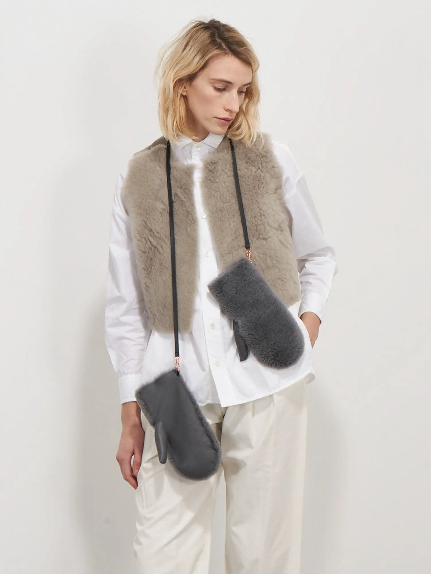 Cashmere Touch Shearling Mittens - Grey