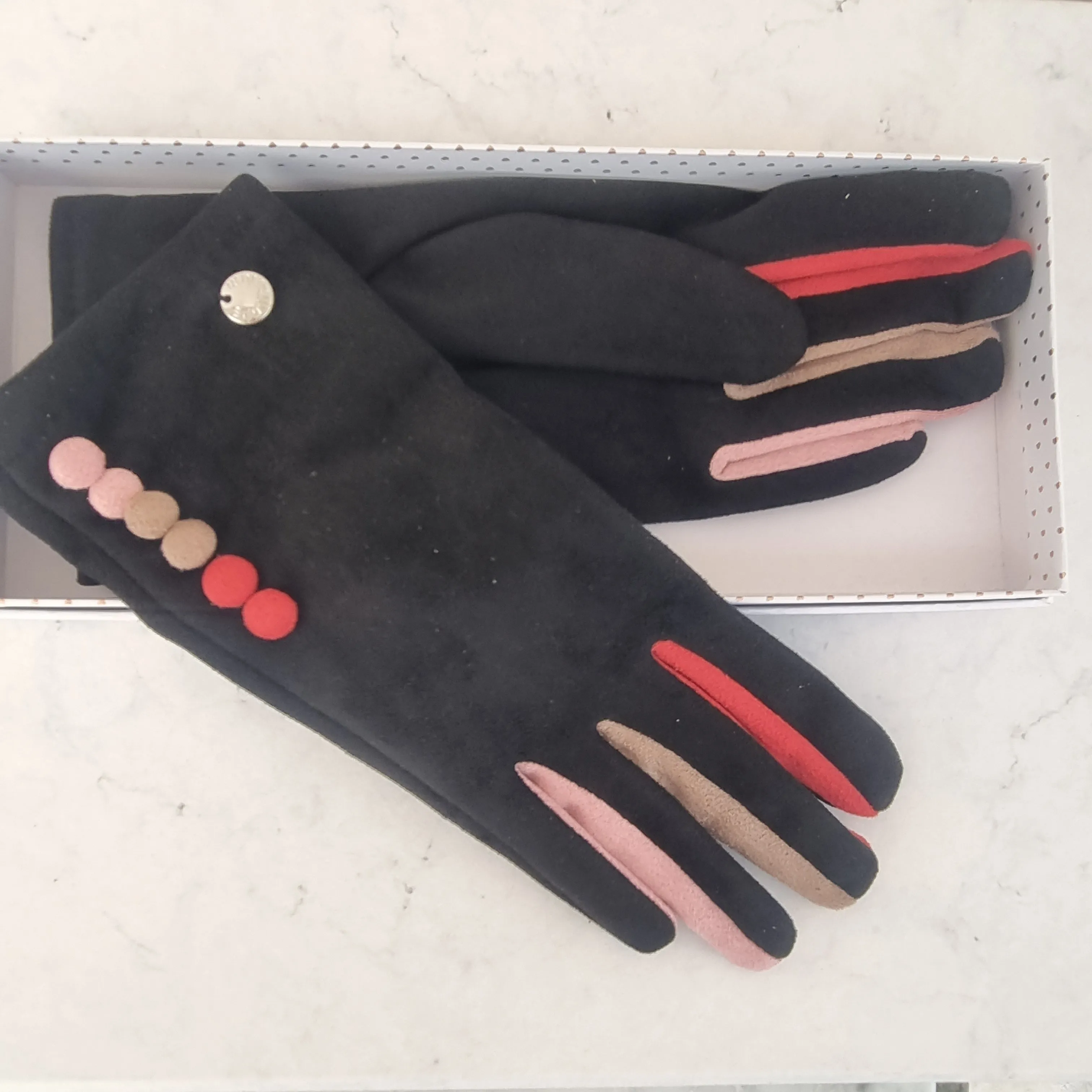 Equilibrium Buttoned Boxed gloves