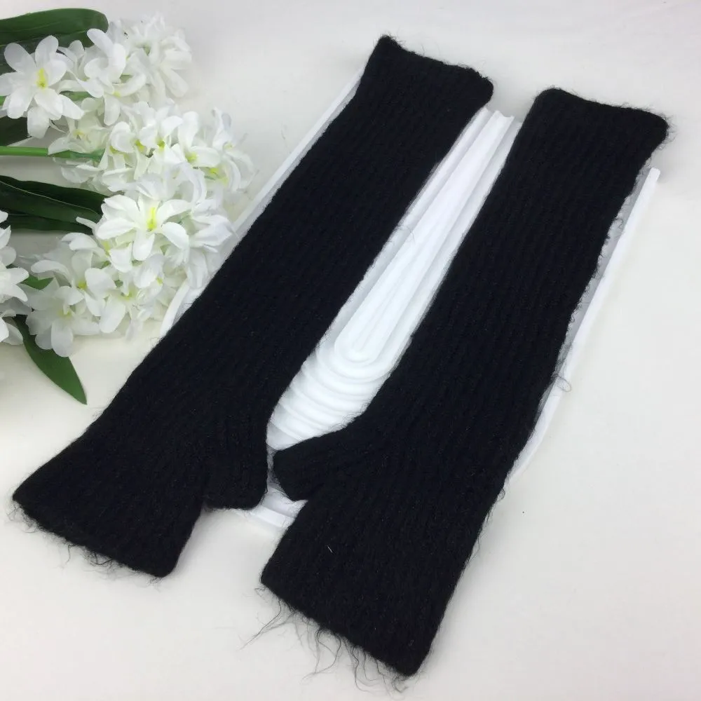 Fingerless long gloves with sparkle