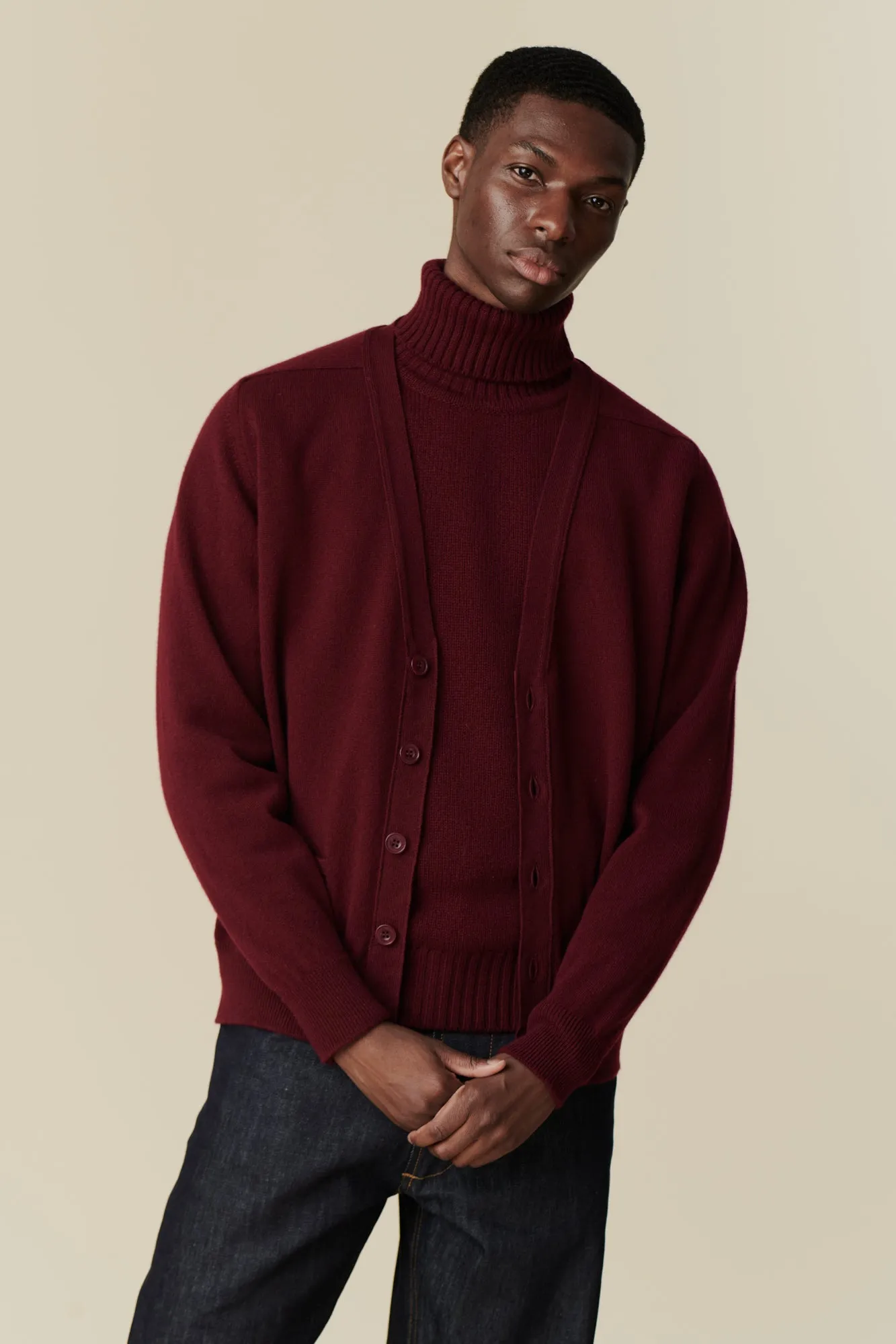 Men's Lambswool Cardigan - Burgundy