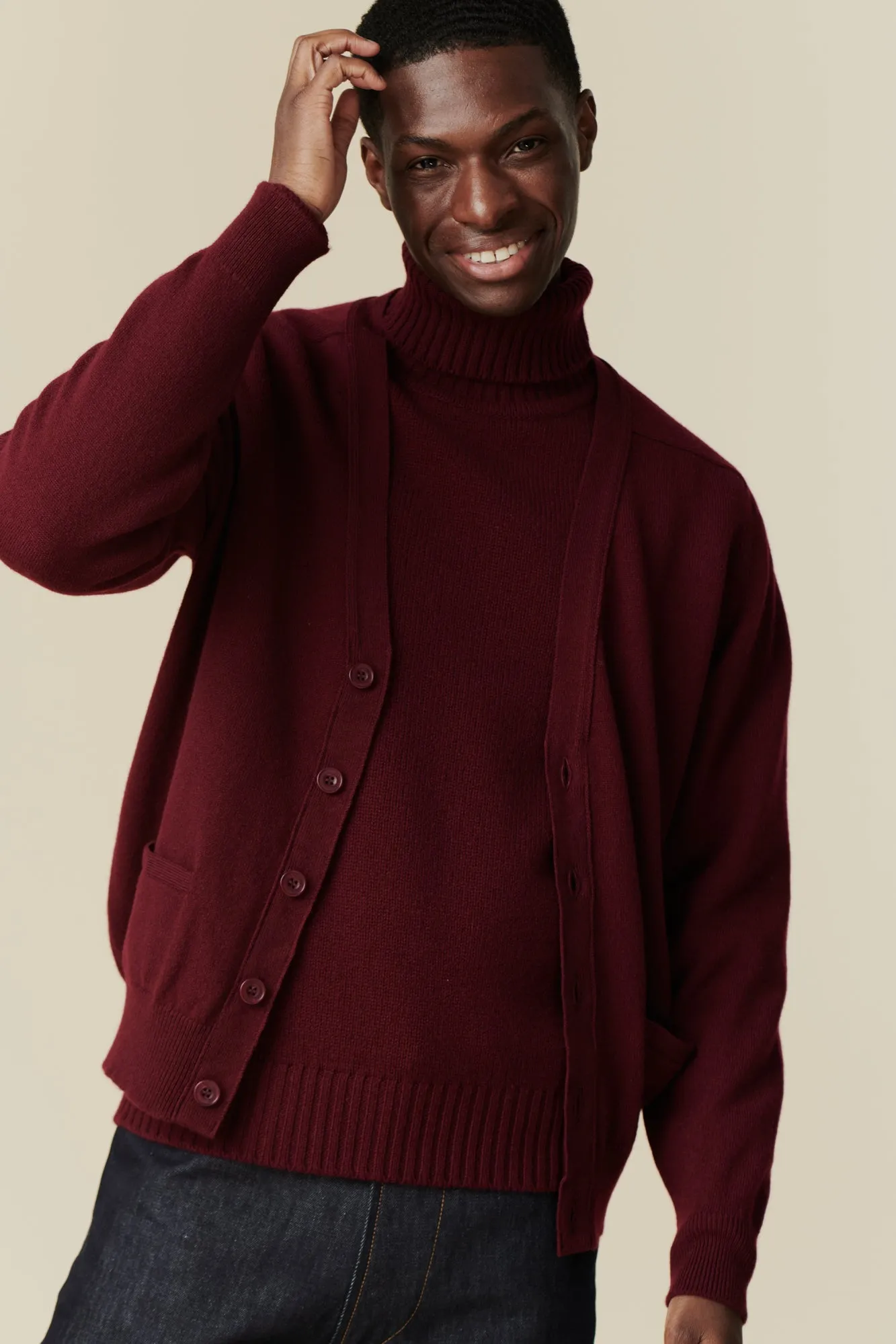 Men's Lambswool Cardigan - Burgundy