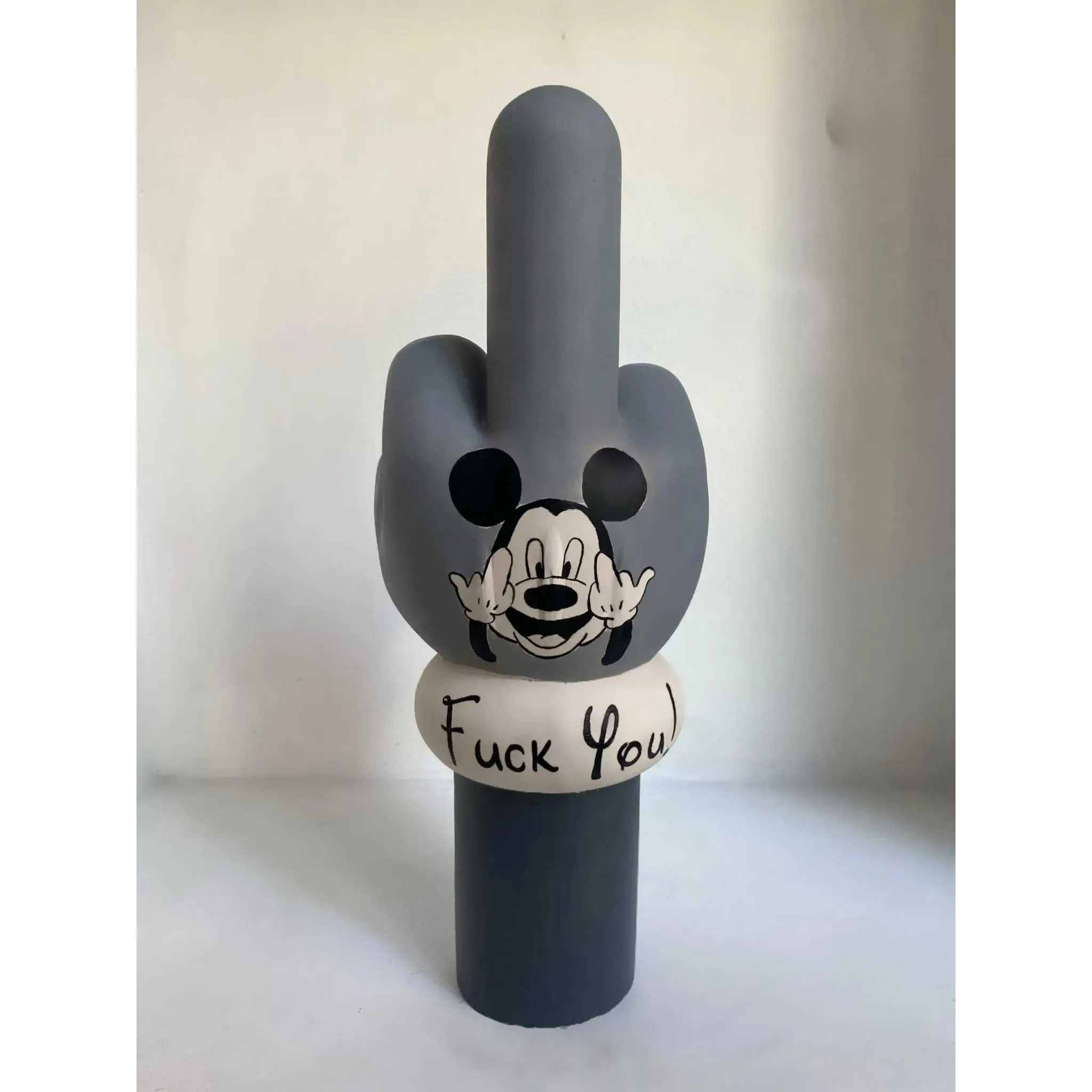 Mickey Finger Design