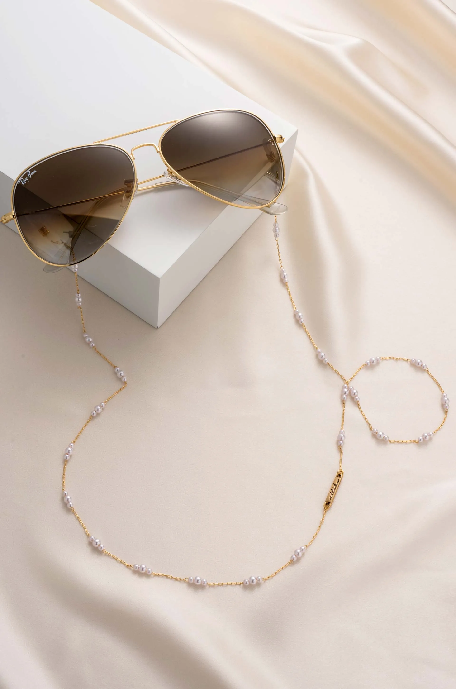 Pearl Moments Eyeglass Chain