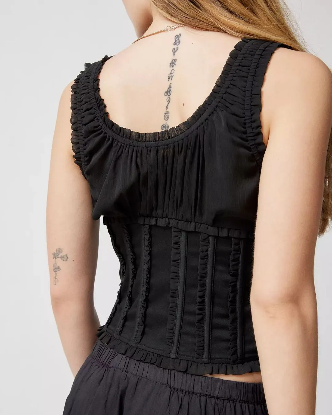 RUFFLED CORSET TOP