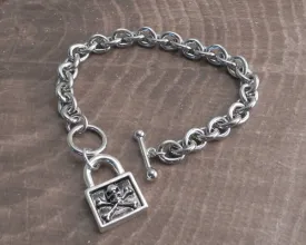 Teardrop Toggle Bracelet with Lock Skull & Crossbones