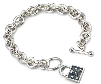 Teardrop Toggle Bracelet with Lock Skull & Crossbones