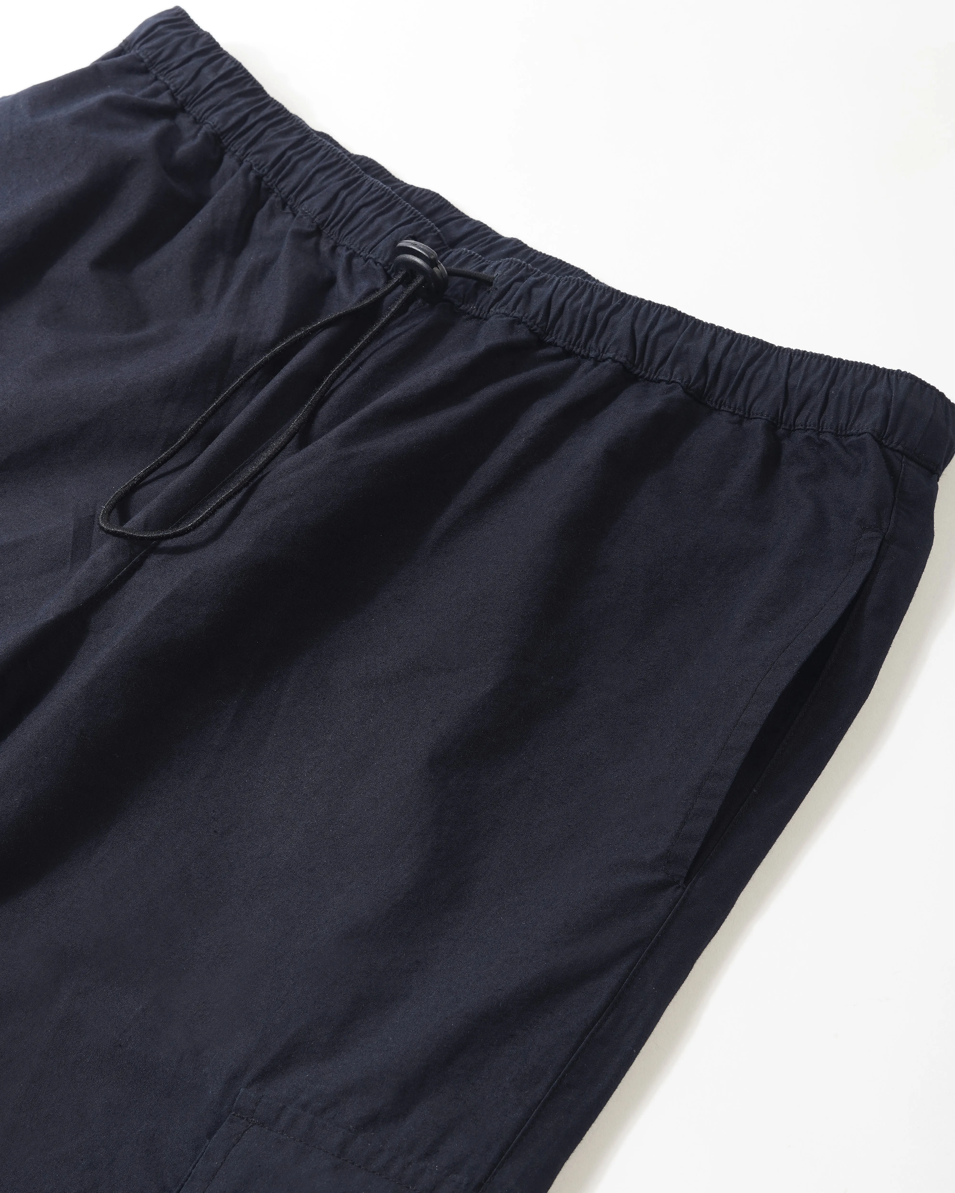 UTILITY-POCKET PARACHUTE PANTS